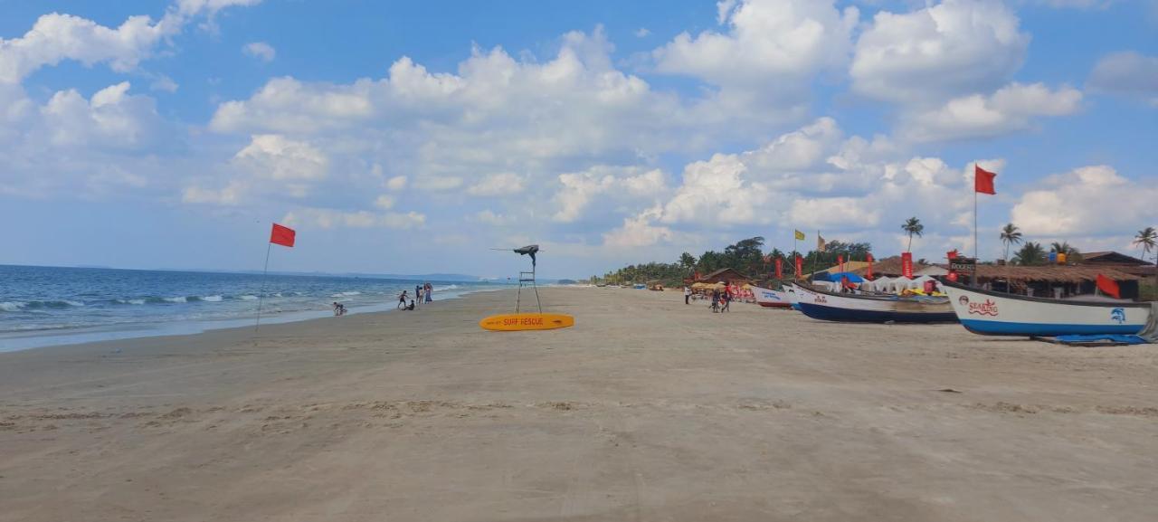 'Golden Oceans' 3 Bhk Beach View Villa Бенаулим Экстерьер фото