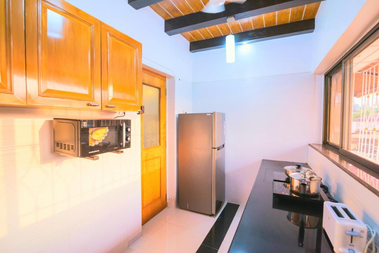 'Golden Oceans' 3 Bhk Beach View Villa Бенаулим Экстерьер фото