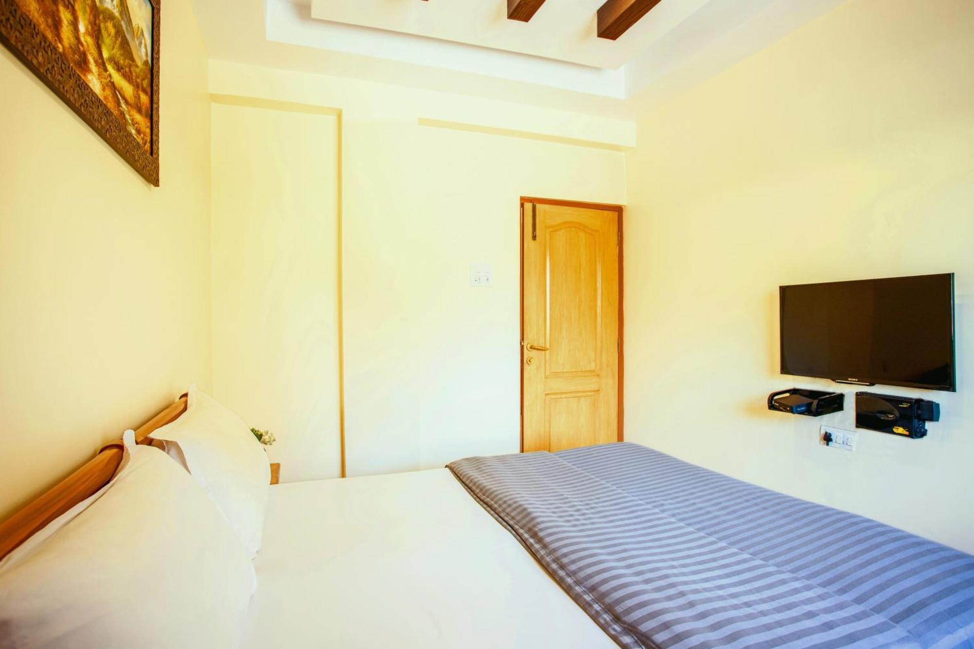 'Golden Oceans' 3 Bhk Beach View Villa Бенаулим Экстерьер фото